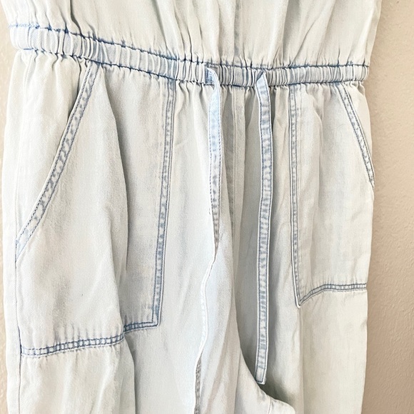 🩵 Blue Wash Jumper ✨ - Picture 4 of 5